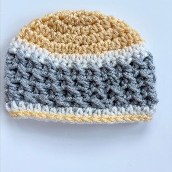 Set of 3 Crochet Baby Hats 0-3 Yellow Grey White - Picture 3 of 5
